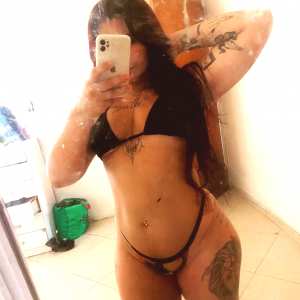 carolinne-abreu Nude OnlyFans Leaks