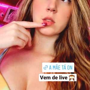 carolzinha Nude OnlyFans Leaks