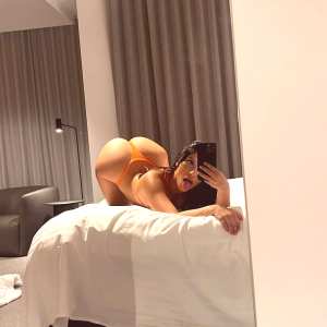 chanelcarolineee Nude OnlyFans Leaks