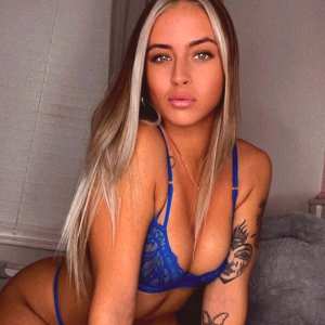 chantelle-warnock Nude OnlyFans Leaks