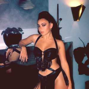 charli-xcx Nude OnlyFans Leaks