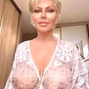 cheri-vi Nude OnlyFans Leaks