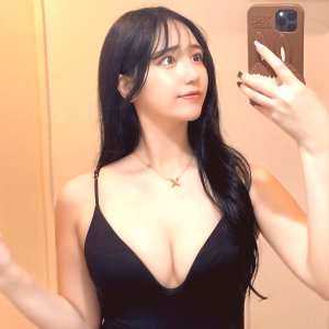 chiyuu Nude OnlyFans Leaks