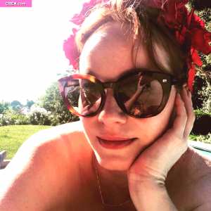 christina-hendricks Nude OnlyFans Leaks