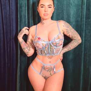 christymack Nude OnlyFans Leaks