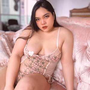 chubbypreeya Nude OnlyFans Leaks