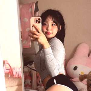 chujeong Nude OnlyFans Leaks