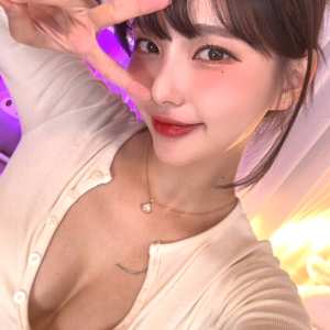 chujeong Nude OnlyFans Leaks