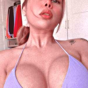 cikgumelati1 Nude OnlyFans Leaks