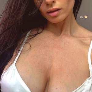 clare-richards-1 Nude OnlyFans Leaks