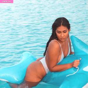 clarissa-garcia Nude OnlyFans Leaks