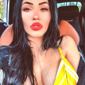 claudia-alende Nude OnlyFans Leaks