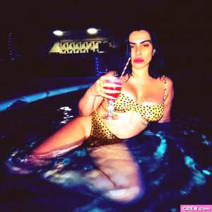 cleo-pires Nude OnlyFans Leaks