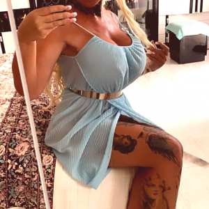 coco-bimbodoll-amsterdam Nude OnlyFans Leaks