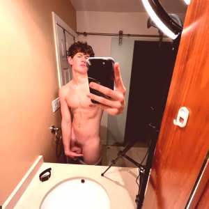 connor4woods Nude OnlyFans Leaks