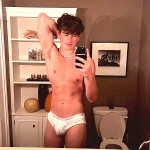 connor4woods Nude OnlyFans Leaks