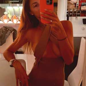 corinna-dentoni Nude OnlyFans Leaks