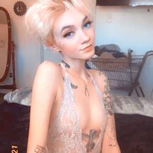 crybabyxo-lexi Nude OnlyFans Leaks