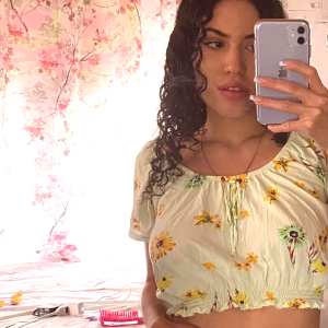 curlyjessica Nude OnlyFans Leaks