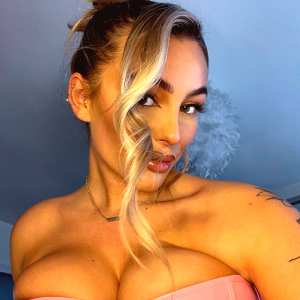 danielle-tilly-wright Nude OnlyFans Leaks