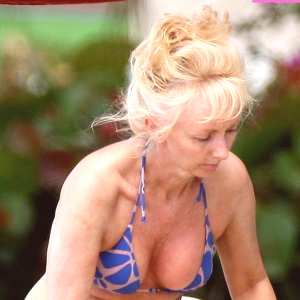 debbie-mcgee Nude OnlyFans Leaks