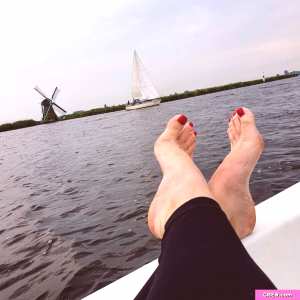 deliciousdutchfeet Nude OnlyFans Leaks