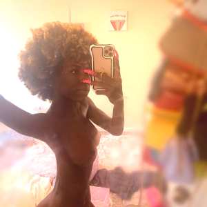 dollfacelazelle Nude OnlyFans Leaks