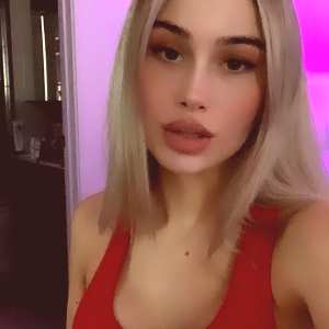 dressupblondie Nude OnlyFans Leaks