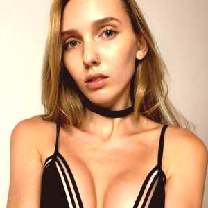 e-lina Nude OnlyFans Leaks