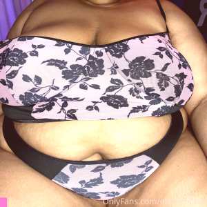 ebonybbwangelafree Nude OnlyFans Leaks