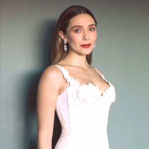 elizabeth-olsen Nude OnlyFans Leaks