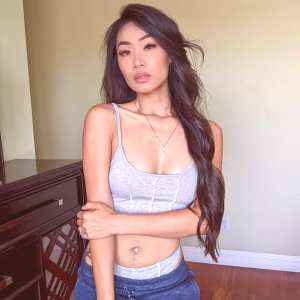 elizabeth-tran Nude OnlyFans Leaks