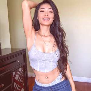 elizabeth-tran Nude OnlyFans Leaks