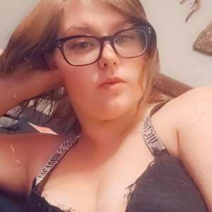 elizabethlily19 Nude OnlyFans Leaks