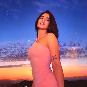 emeraude-toubia Nude OnlyFans Leaks