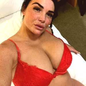 emma-leigh Nude OnlyFans Leaks