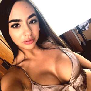 emsexylips Nude OnlyFans Leaks