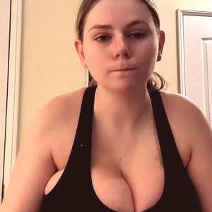 emspensiveemily-1 Nude OnlyFans Leaks