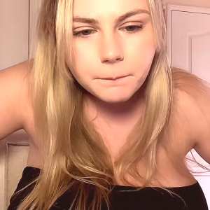 emspensiveemily-1 - emilyy1501, officialemspensiveemily avatar