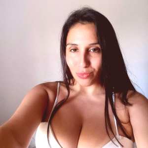 estefania-moreira Nude OnlyFans Leaks