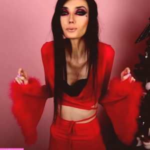 eugenia-cooney Nude OnlyFans Leaks