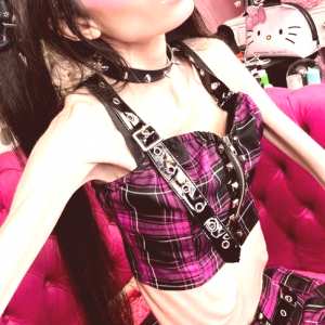 eugenia-cooney Nude OnlyFans Leaks