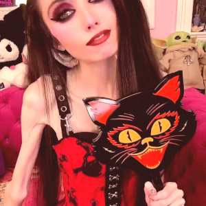 eugenia-cooney Nude OnlyFans Leaks