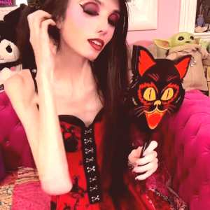 eugenia-cooney Nude OnlyFans Leaks