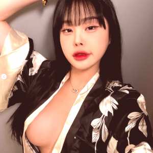 eunhye-kim Nude OnlyFans Leaks