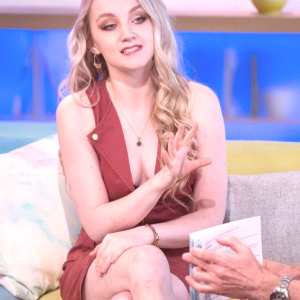 evanna-lynch Nude OnlyFans Leaks