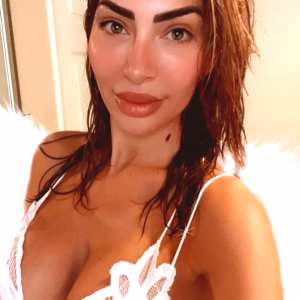 farrahabraham Nude OnlyFans Leaks