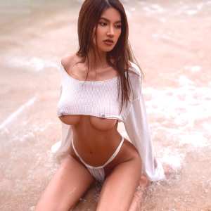 foxy-fuengfah Nude OnlyFans Leaks