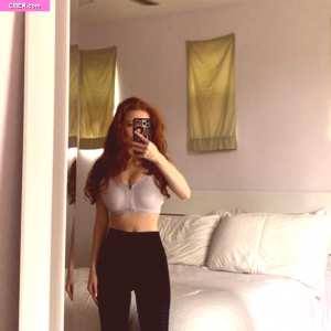 francesca-capaldi Nude OnlyFans Leaks