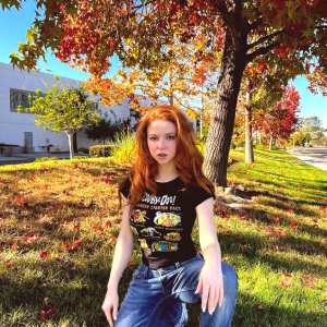 francesca-capaldi Nude OnlyFans Leaks